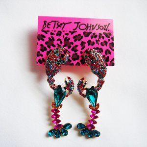NWT BETSEY JOHNSON MULTI COLORED LOBSTER EARRINGS